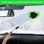 Car Windshield Cleaning Tool with Extendable Handle - Image 3